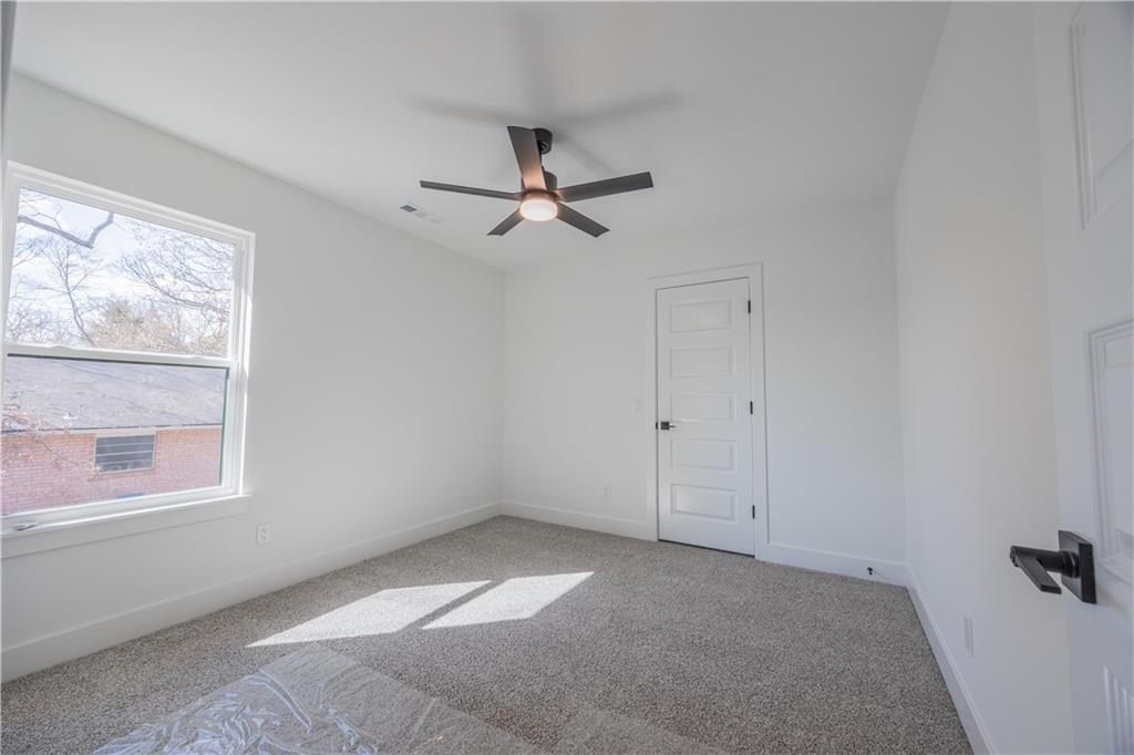 2801  W Rutledge  Ln. Fayetteville, AR 72704