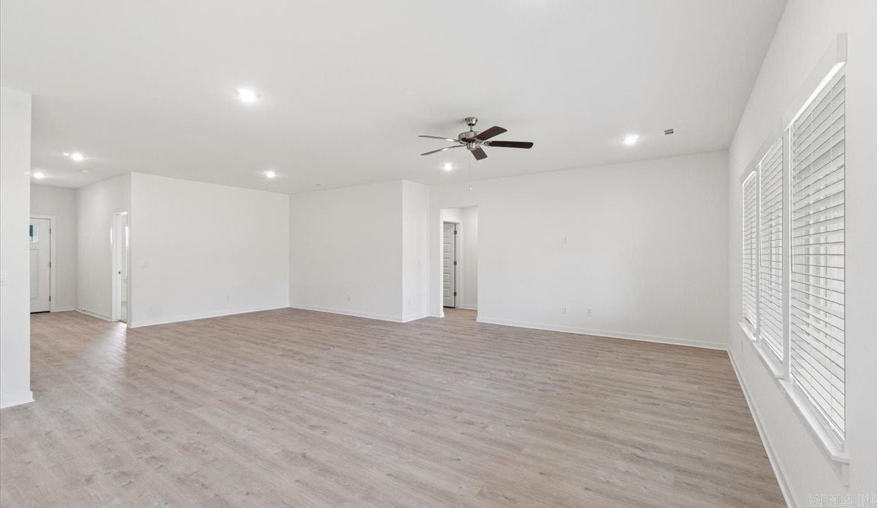 34 Plantation Drive. Mayflower, AR 72106