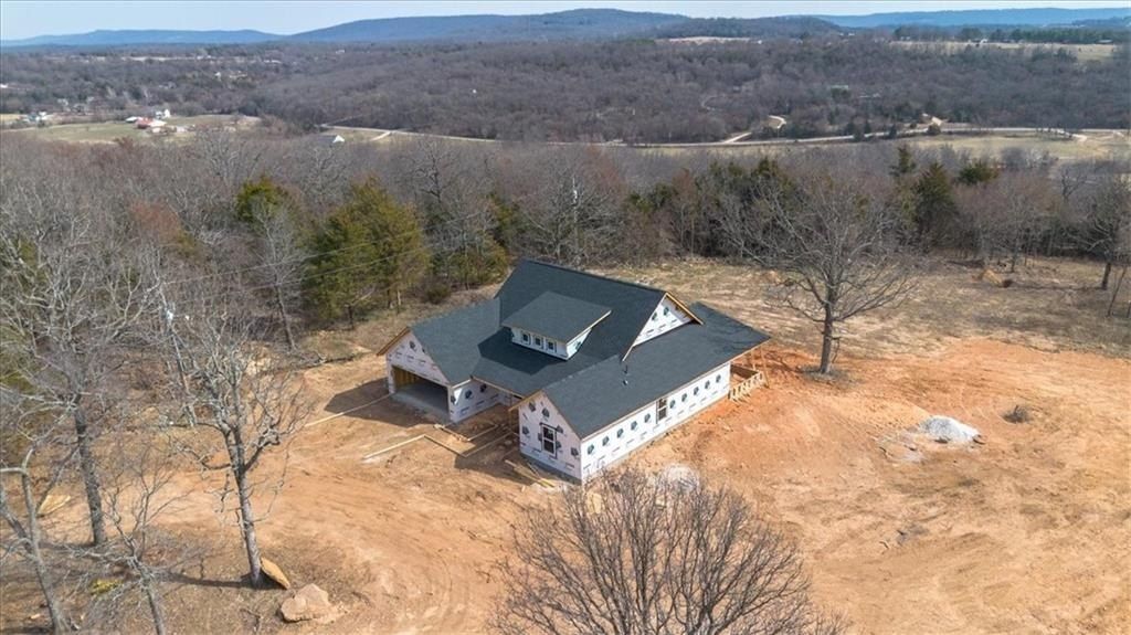 13004 Rocky Hill  Rd. Prairie Grove, AR 72753