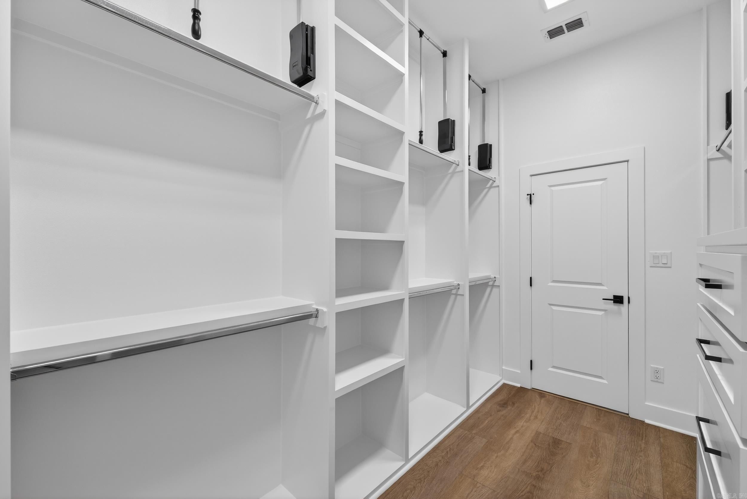 2314 Lakewood Circle. Cabot, AR 72023