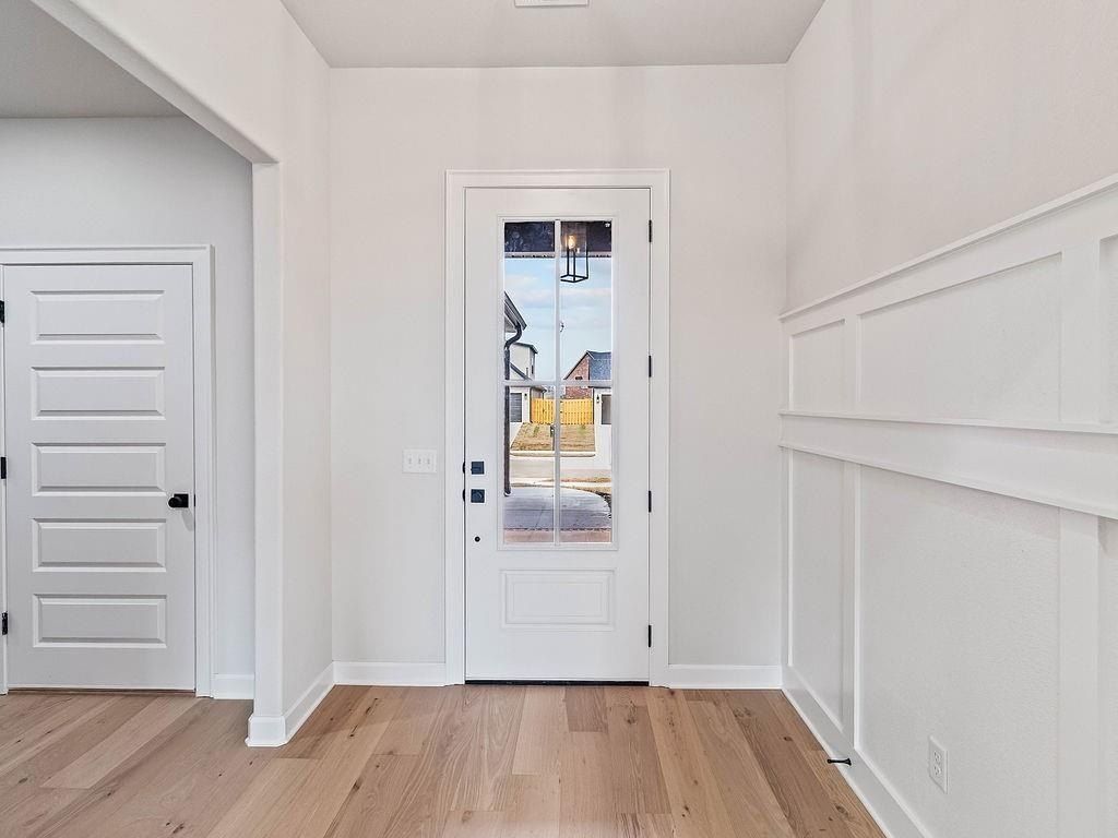 1505 Lookout  Ln. Cave Springs, AR 72718