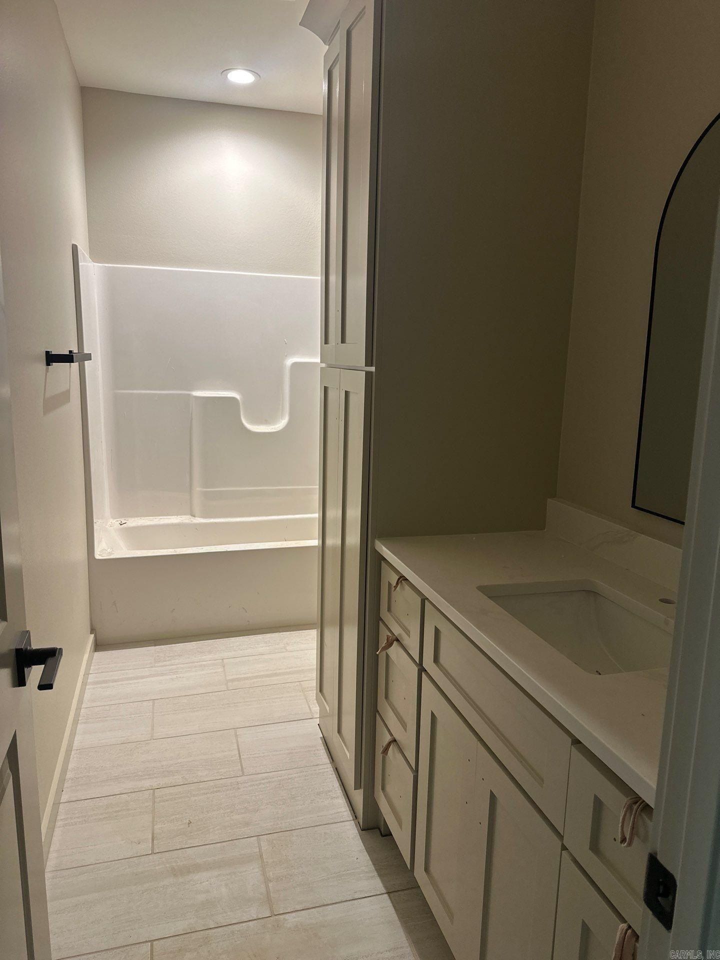 913 Grand Teton. Benton, AR 72019