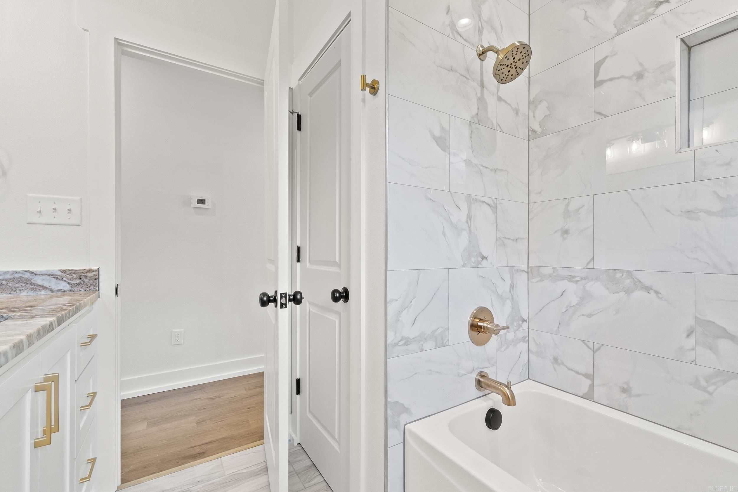 12 Morning Sun Cove. Greenbrier, AR 72058