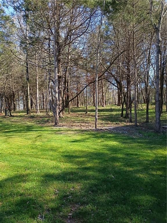 18108  18110 Edgewood  Rd. Fayetteville, AR 72703