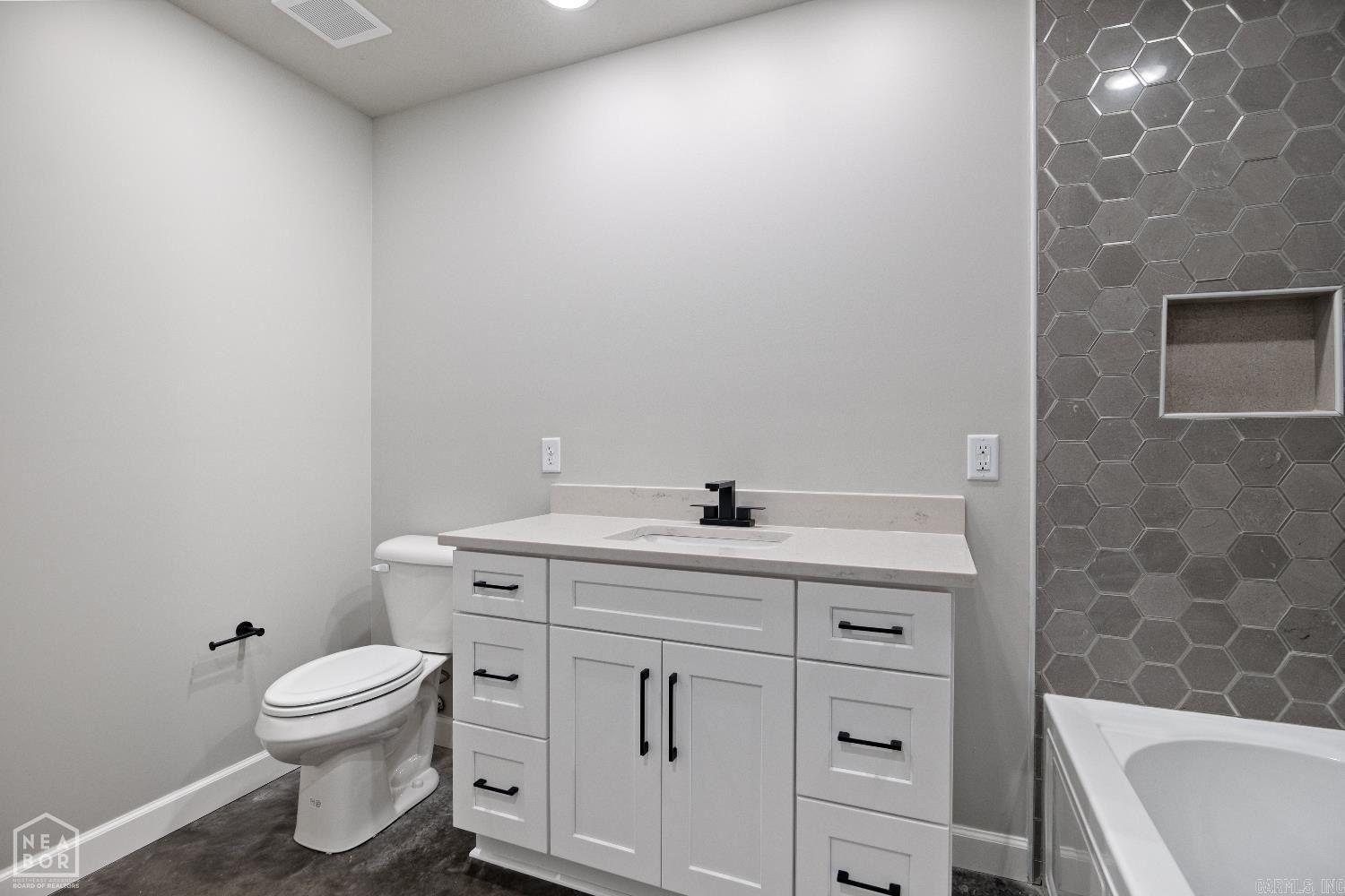 417 Gia. Bono, AR 72416