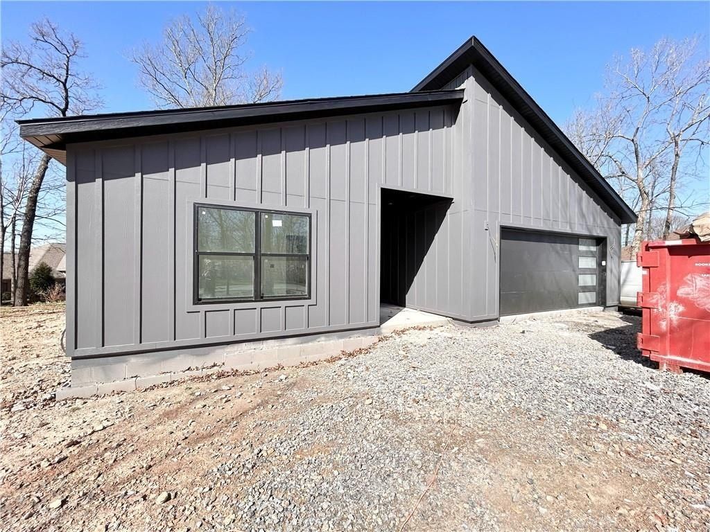 49 Eddleston  Dr. Bella Vista, AR 72715