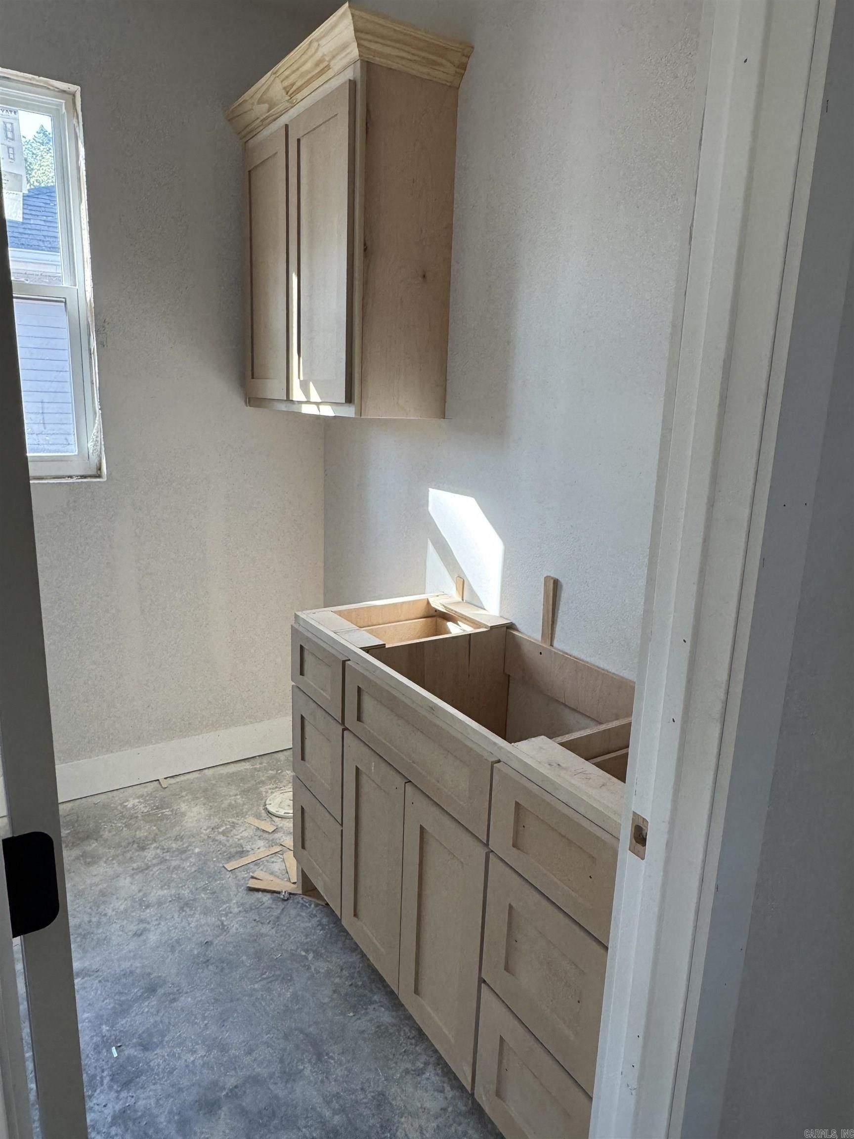 323 Maderas Drive. Hot Springs Village, AR 71909