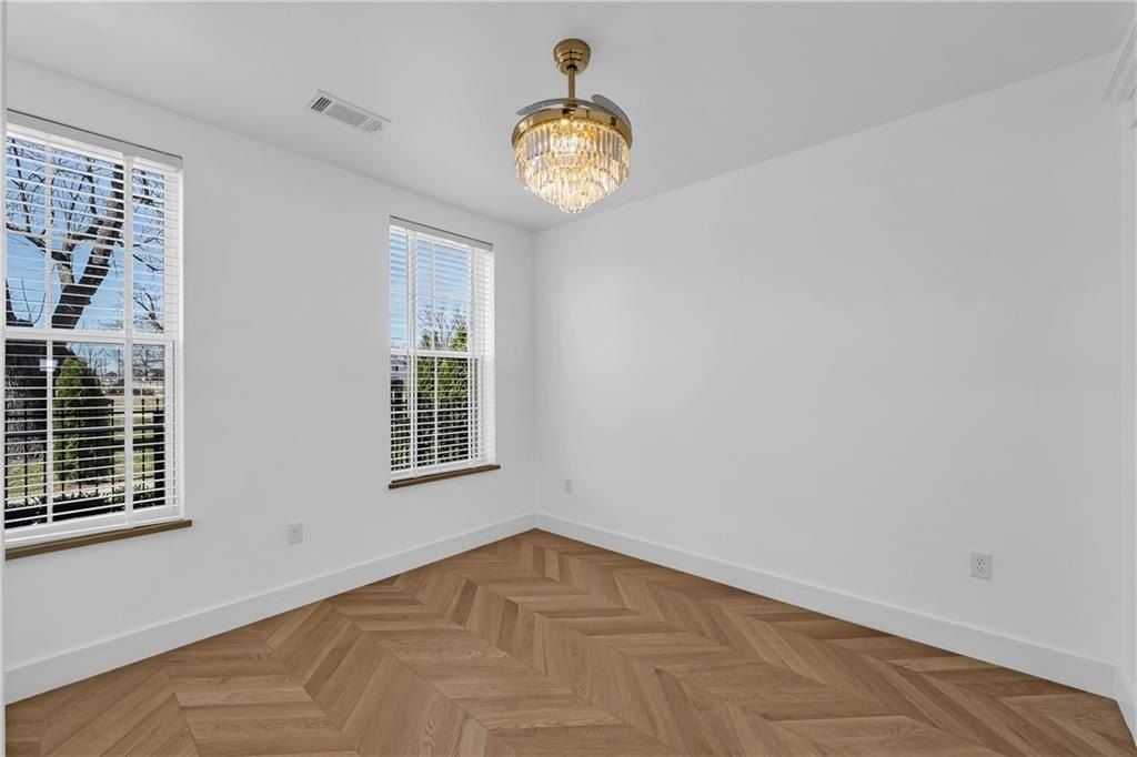 331  Sw 5Th  St. Bentonville, AR 72712