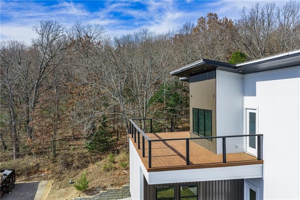 123  S Paddock  Loop. Fayetteville, AR 72701