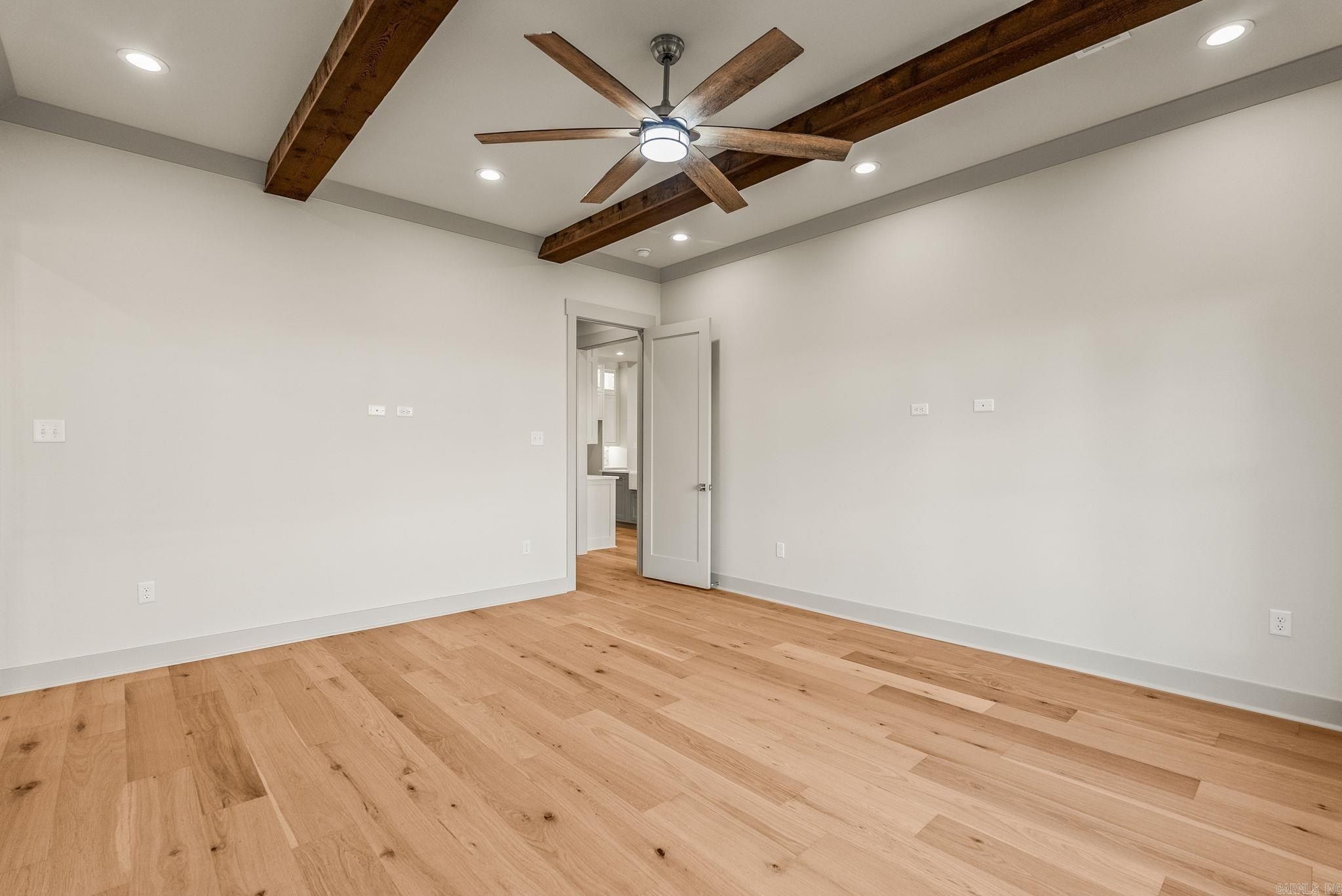 1665 Nantucket. Conway, AR 72034