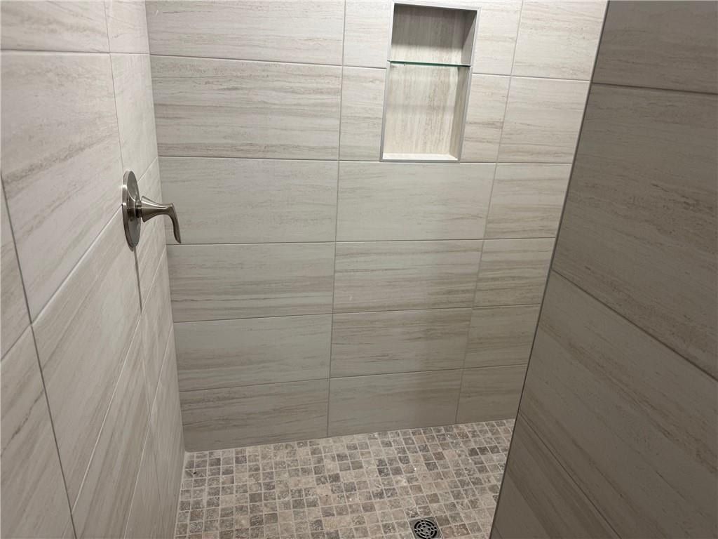 800 Phyllis Farm  Rd. Prairie Grove, AR 72753