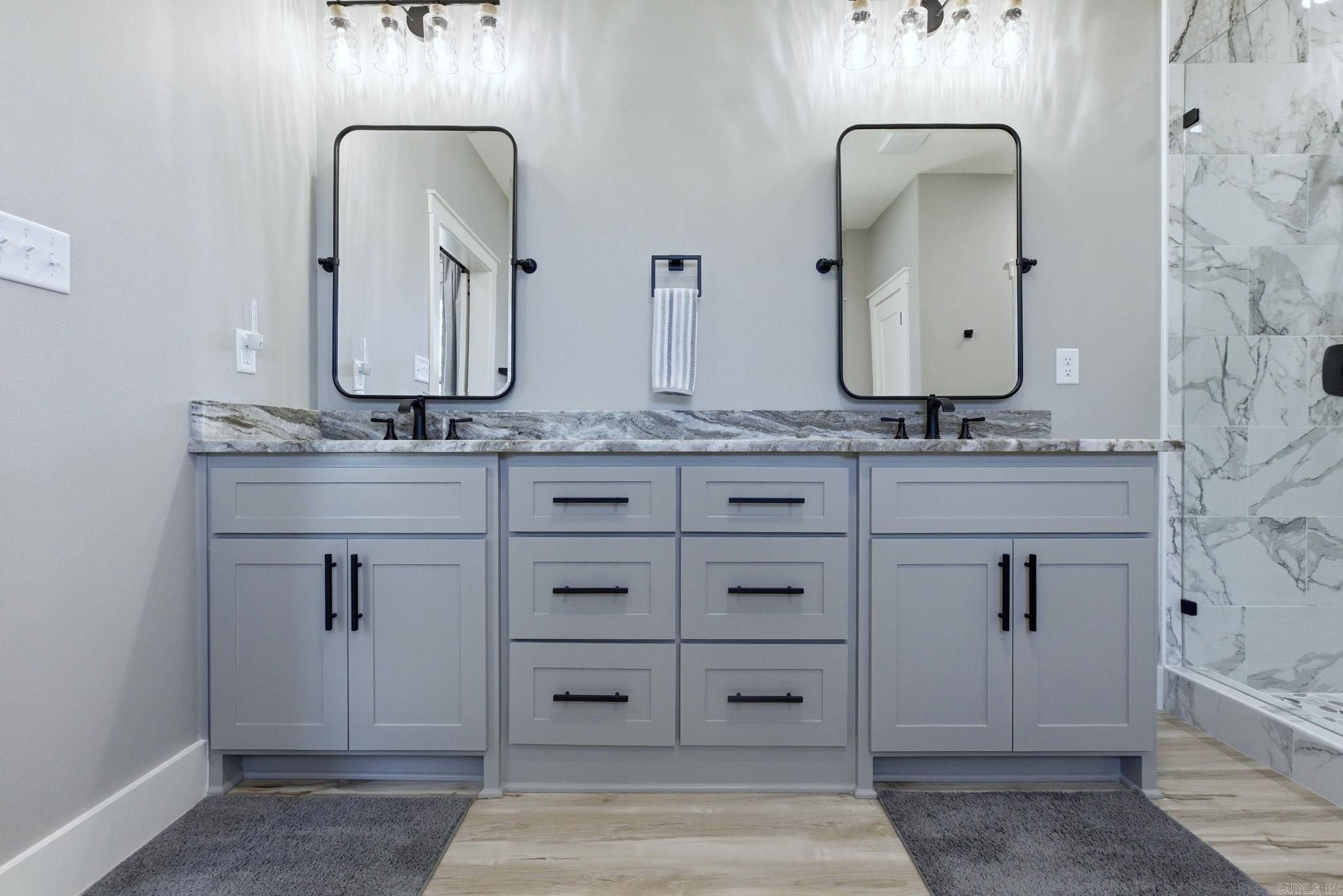 154 Majestic Circle. Maumelle, AR 72113