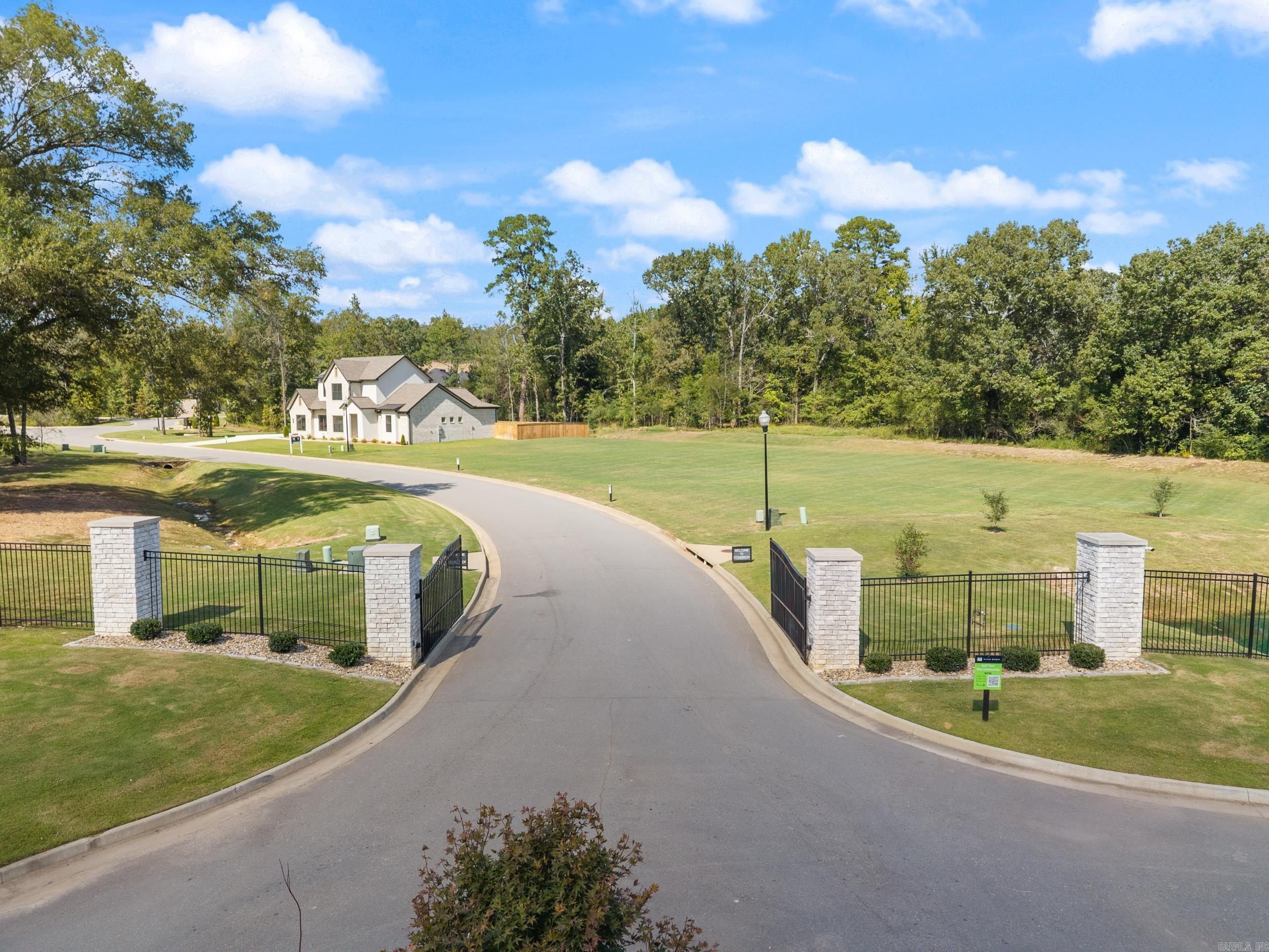 14600 Stonebrook Lane. Maumelle, AR 72113