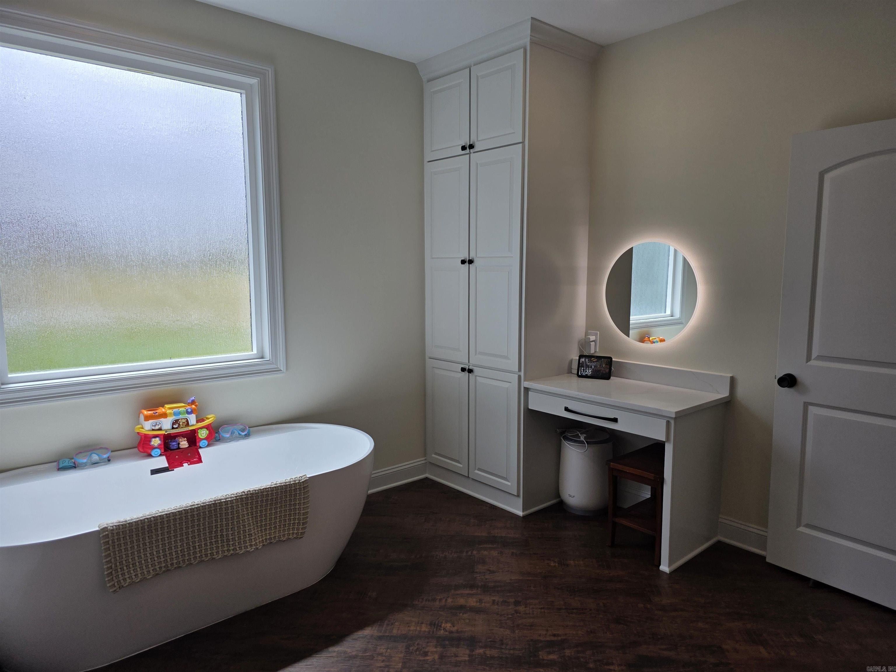 90 Bettis Spur Road. Quitman, AR 72131