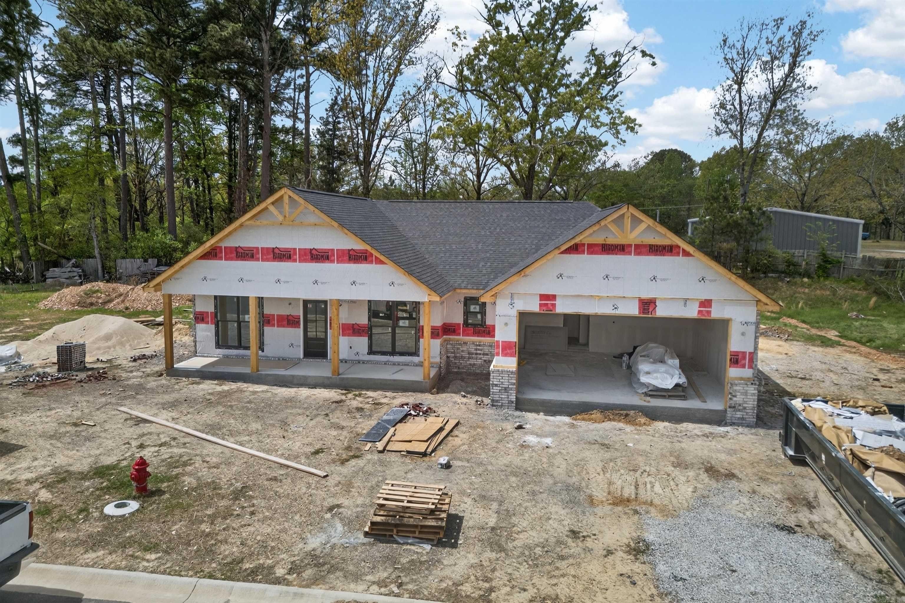 118 Riverstone Loop. Hot Springs, AR 71913