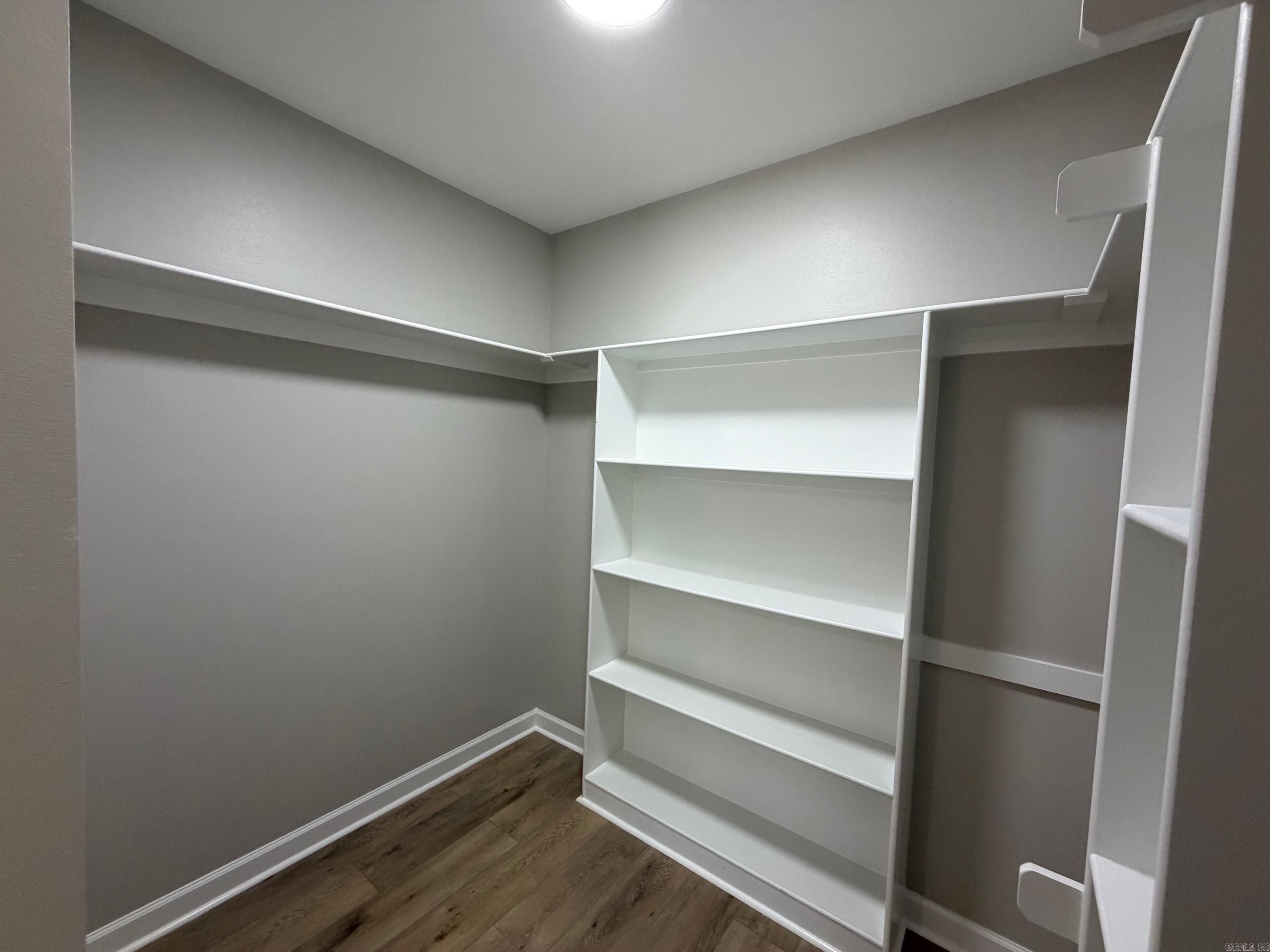 36 Deer Creek Drive. Sherwood, AR 72120