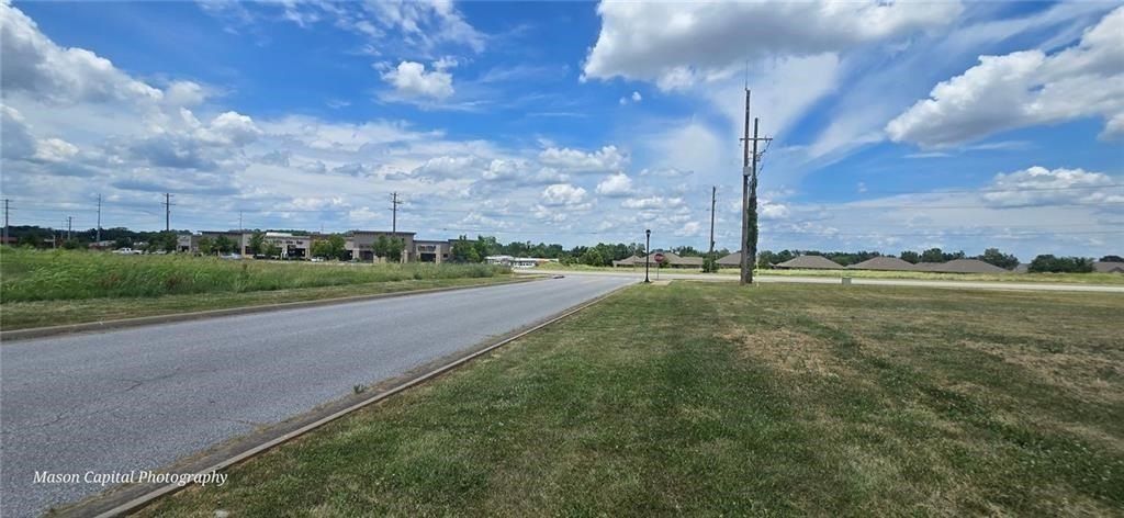 3500B Sw Regional Airport Boulevard. Bentonville, AR 72712