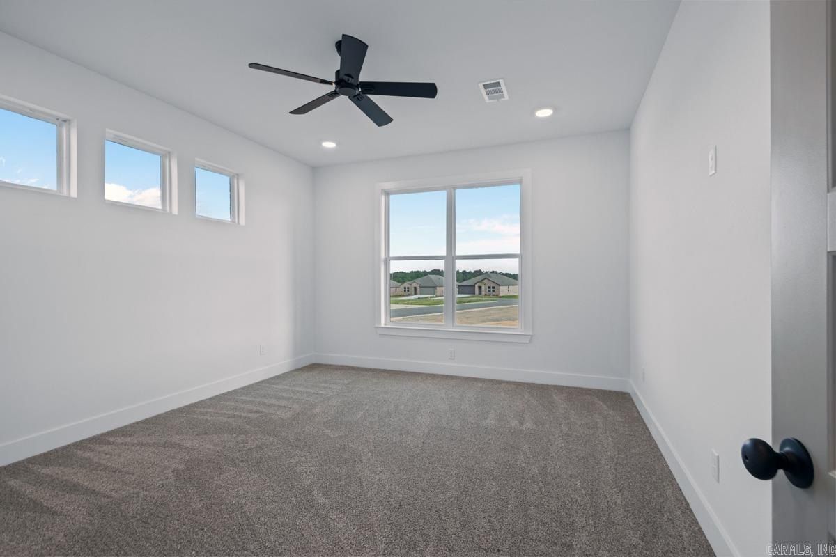 101 Kelton Street. Hensley, AR 72065