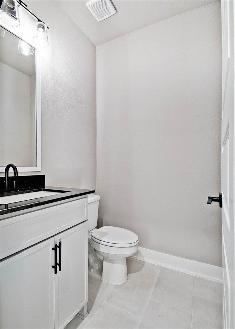 41 Nantwich Circle. Bella Vista, AR 72714