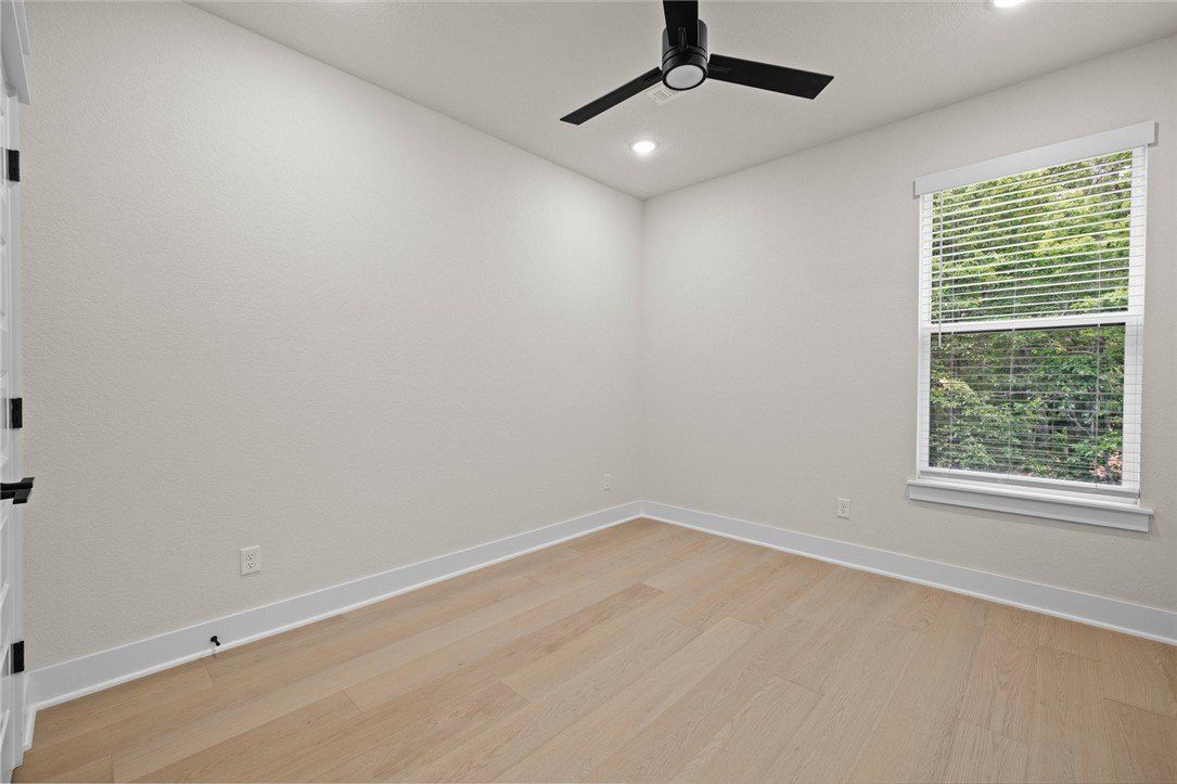 30 Cromer Drive. Bella Vista, AR 72715