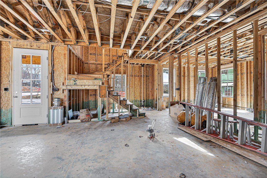 2768 Black Walnut Circle. Fayetteville, AR 72701