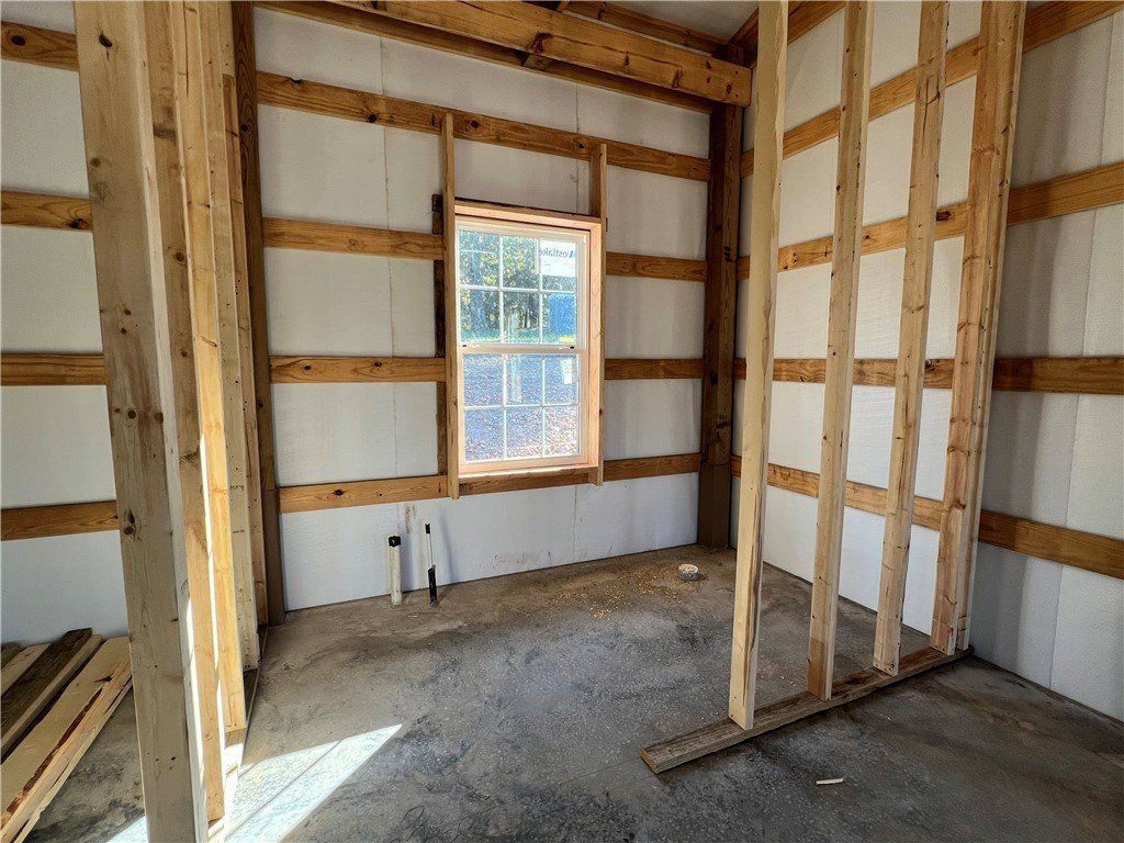 8253 Hwy 412. Huntsville, AR 72740