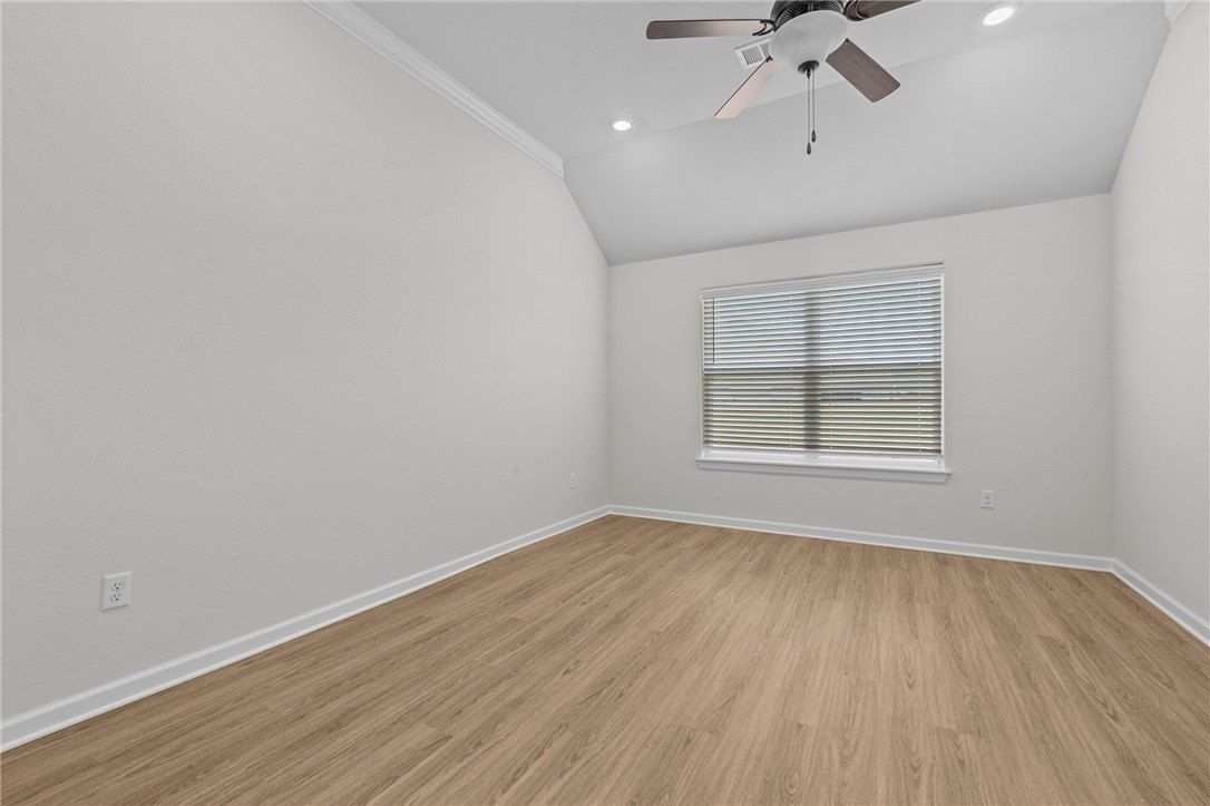 4165 W Barhem Drive. Fayetteville, AR 72704