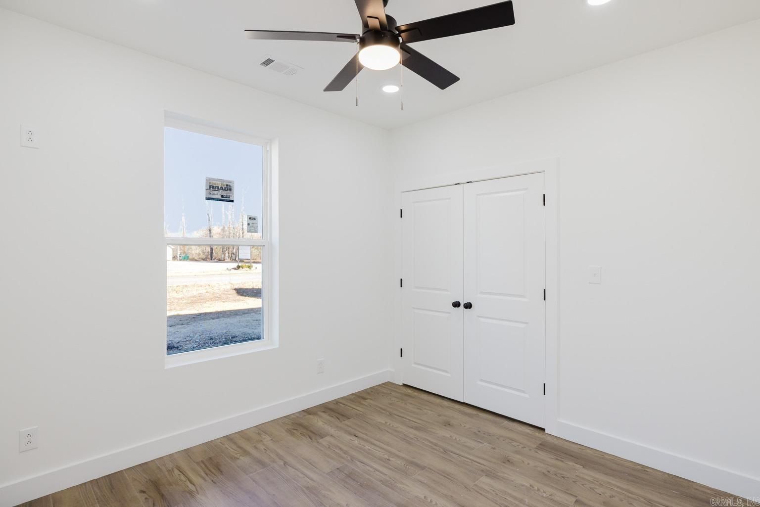 1019 Grand Avenue. Benton, AR 72015
