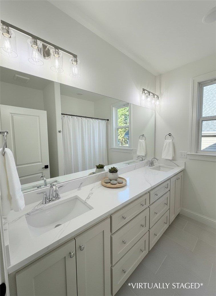 14 Dickenshire Drive. Bella Vista, AR 72714