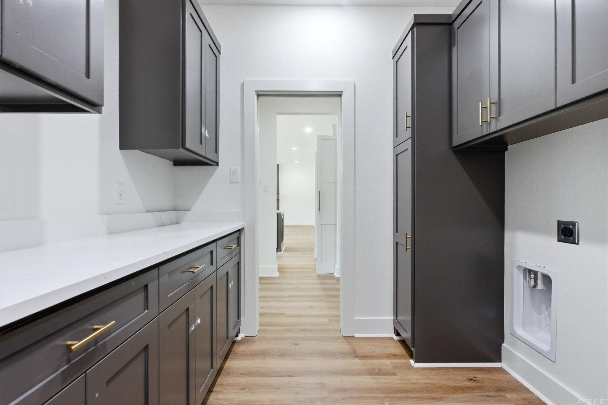 4841 Coronell Way. Alexander, AR 72002