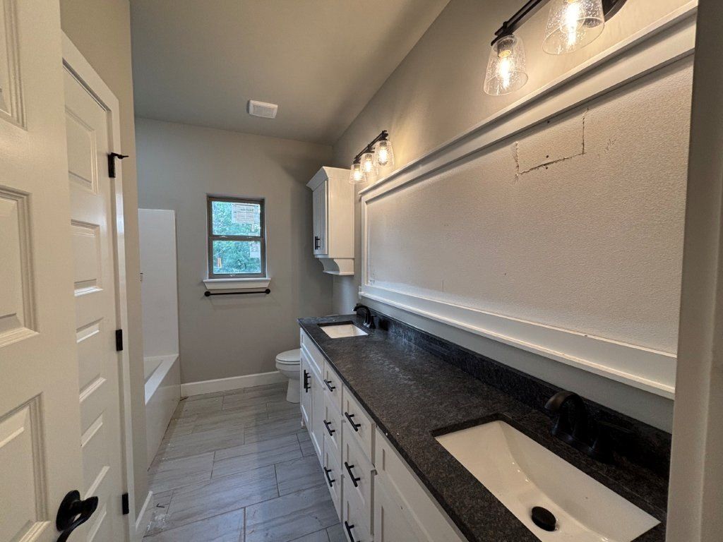 41 Coalburn Drive. Bella Vista, AR 72715