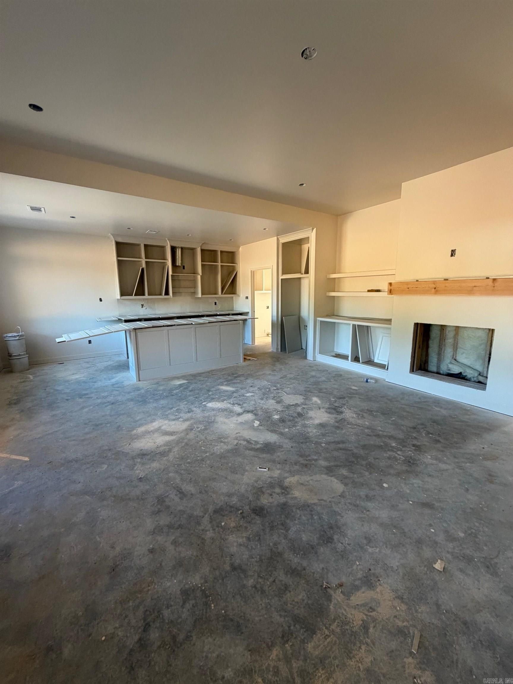 108 Fitzgerald Drive. Benton, AR 72015