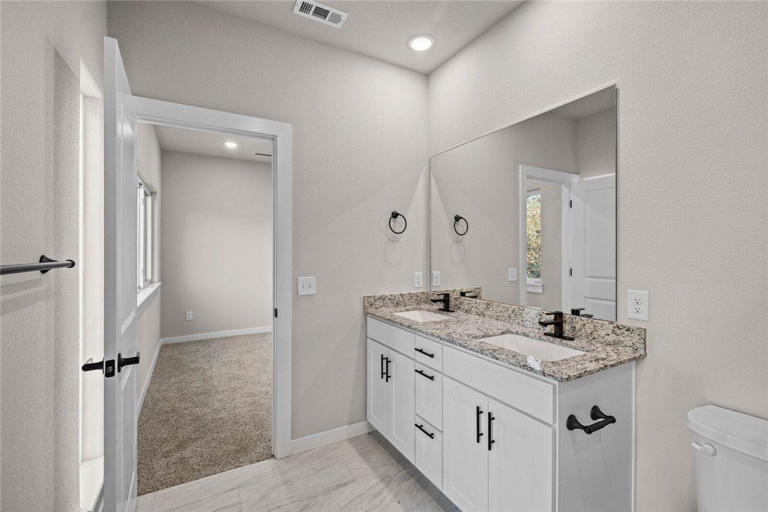 77 Shetland Drive. Bella Vista, AR 72715