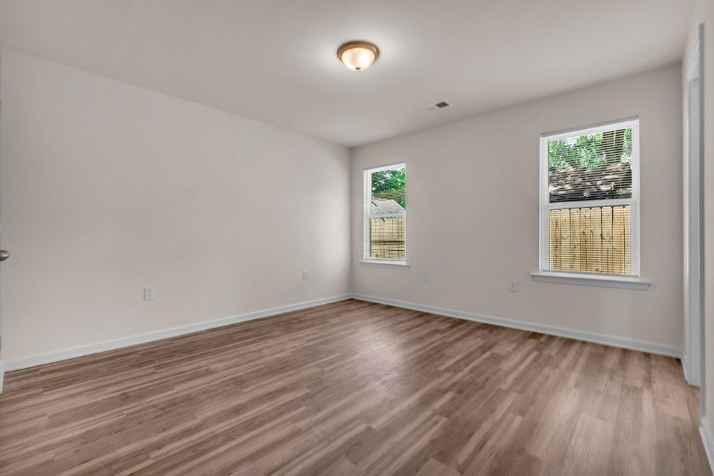 201 S Center Drive. West Memphis, AR 72301