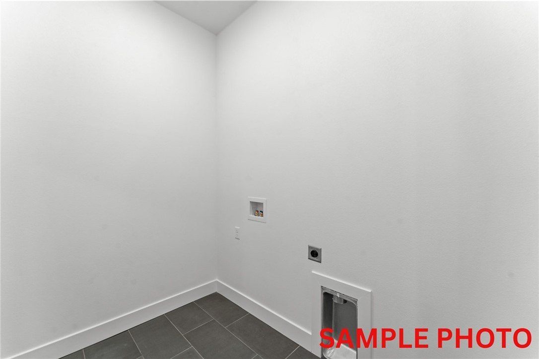 2868 N Sumac Drive. Fayetteville, AR 72703