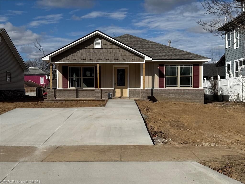 717 N 13Th St. Fort Smith, AR 72901
