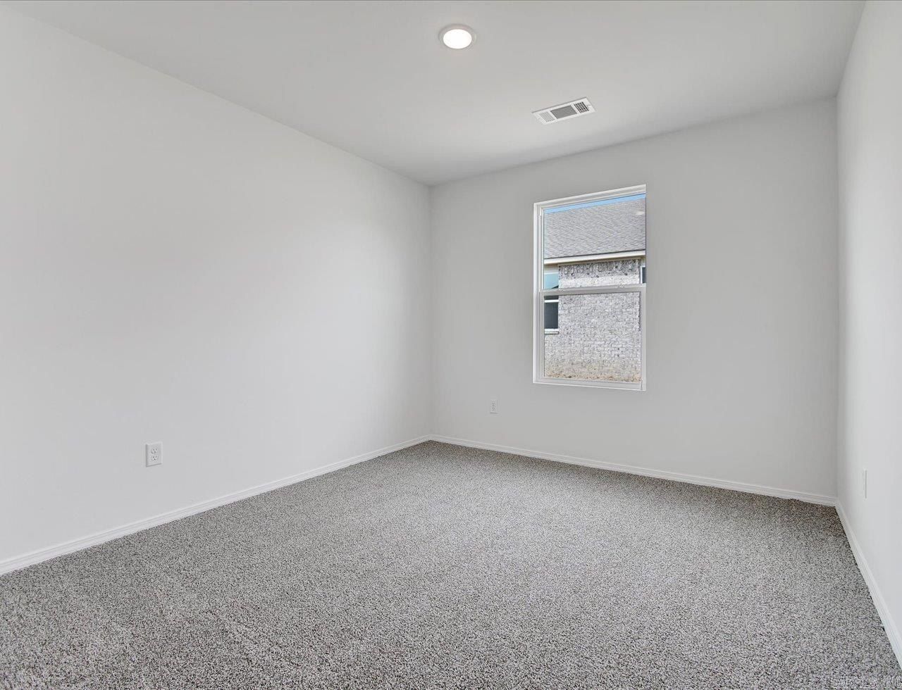 612 Chakka Loop. North Little Rock, AR 72117
