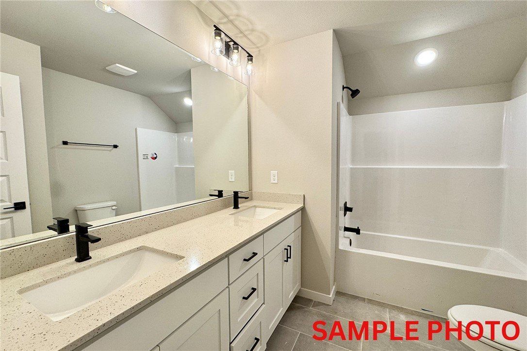 6003 Sw Messenger Avenue. Bentonville, AR 72713