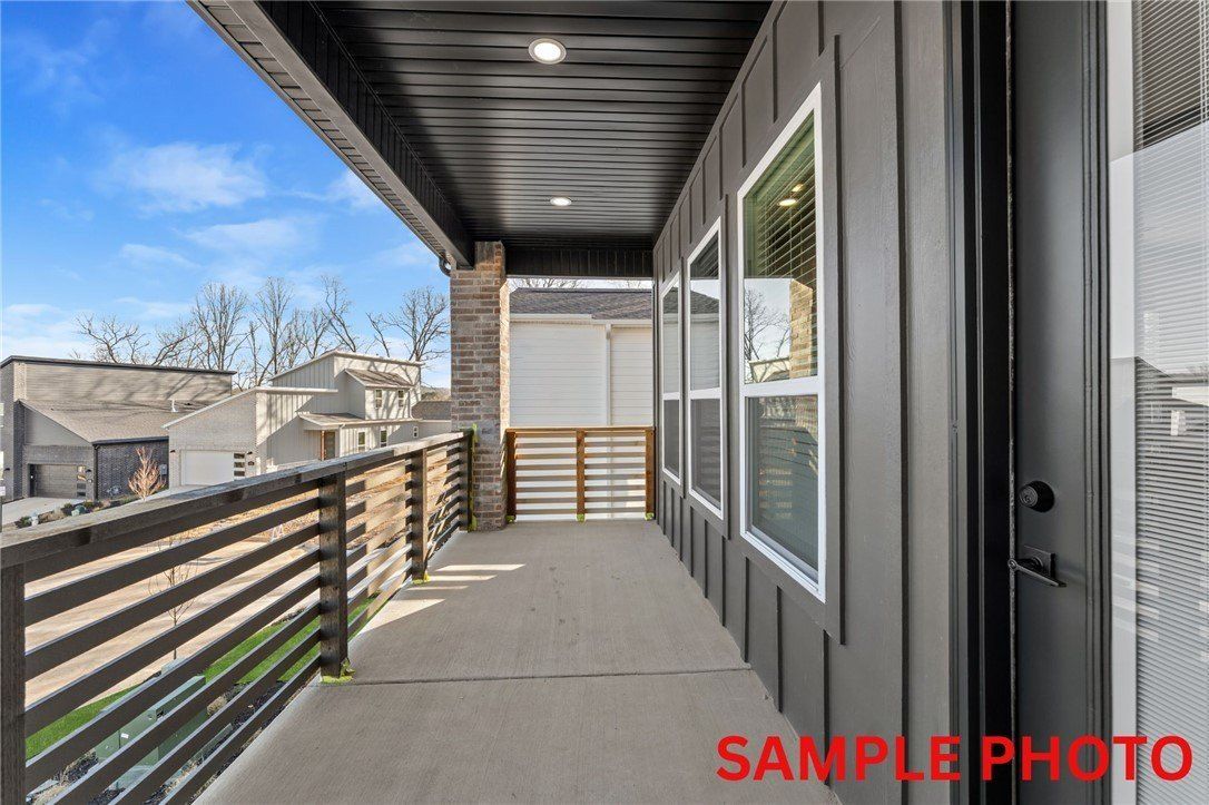 2966 N Old Wire Road. Fayetteville, AR 72703