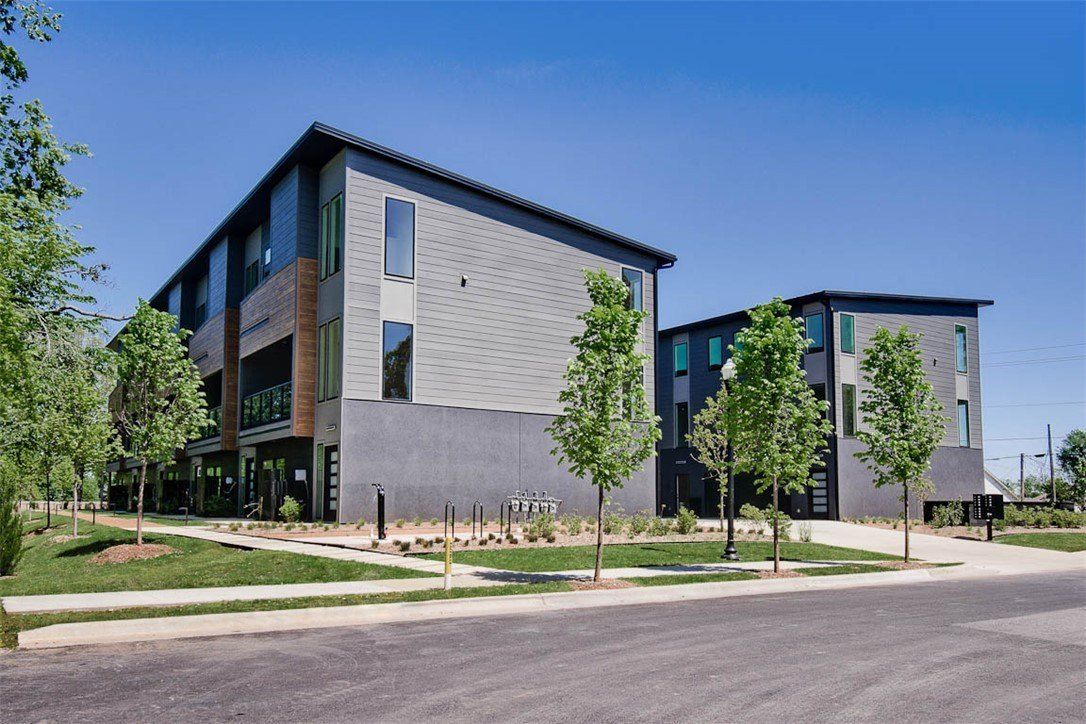 208 Nw 9Th Street. Bentonville, AR 72712