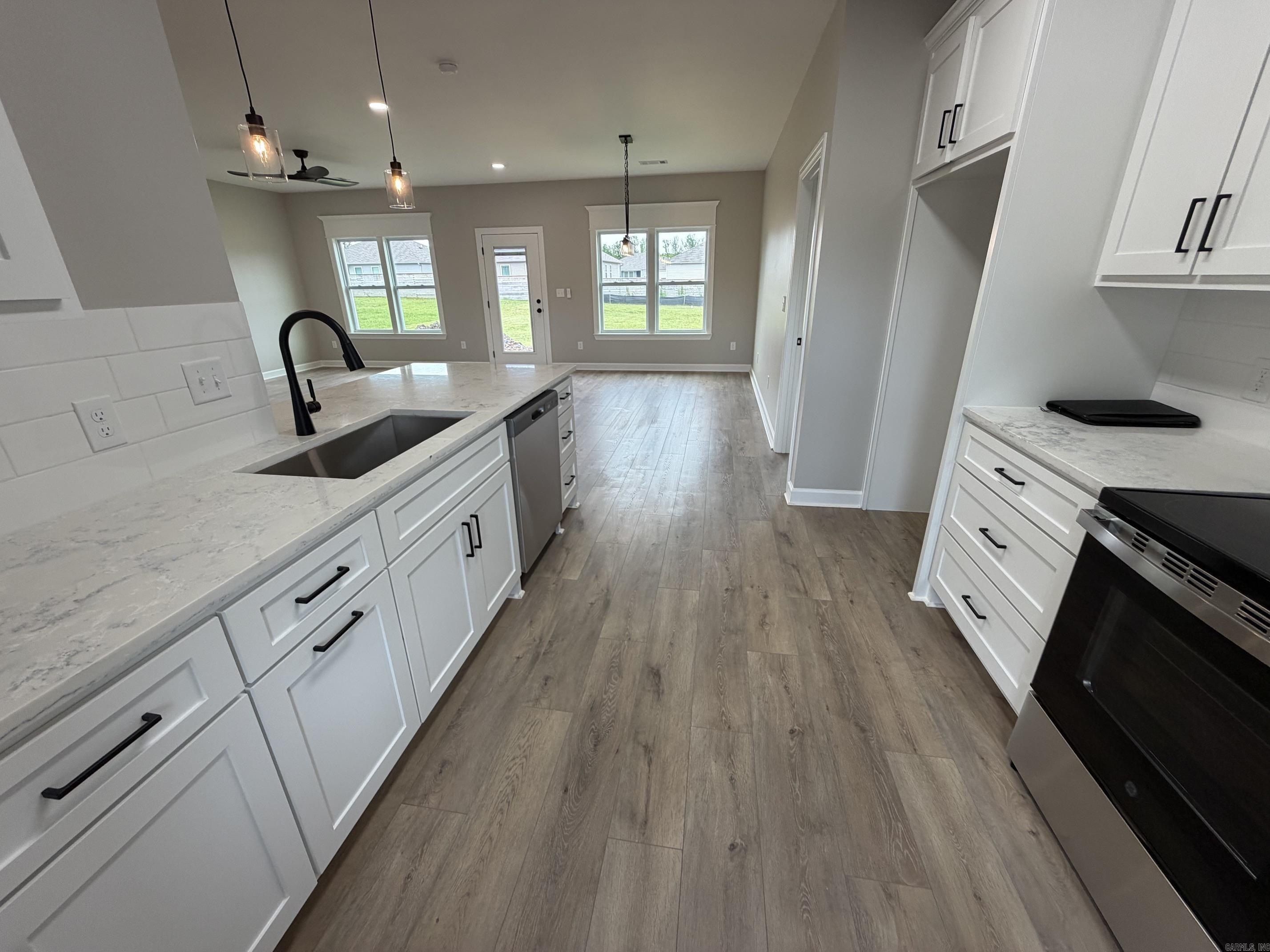 6221 Tammy Lane. Sherwood, AR 72120