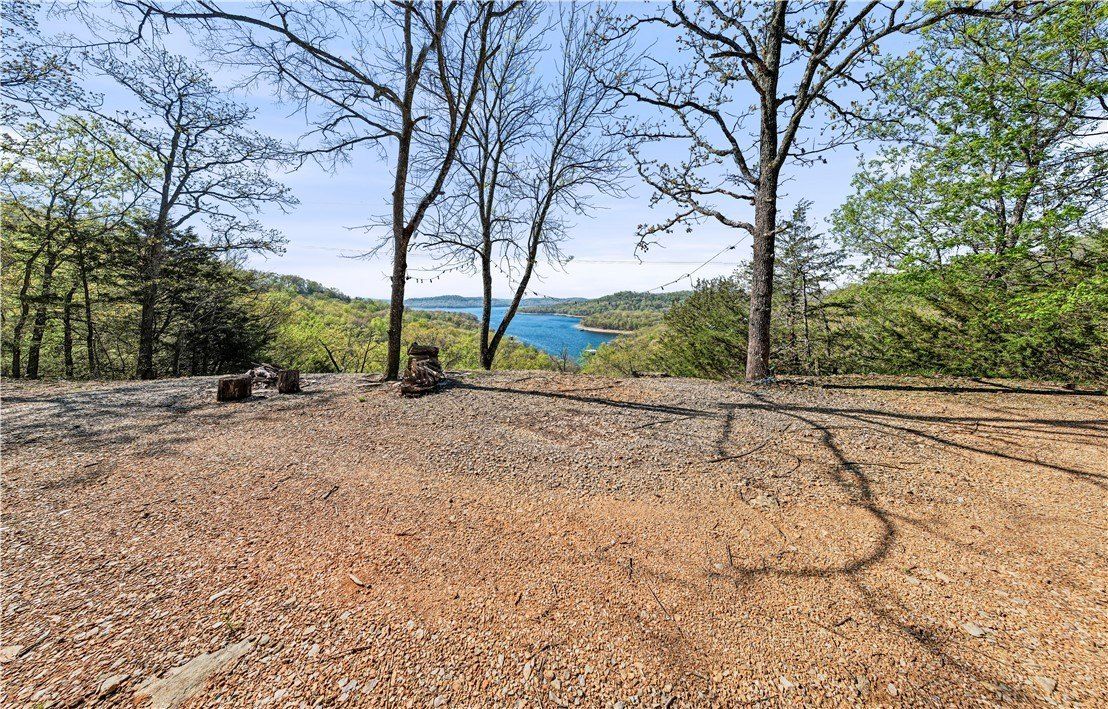 Tract 5 Dam Site Loop. Garfield, AR 72732