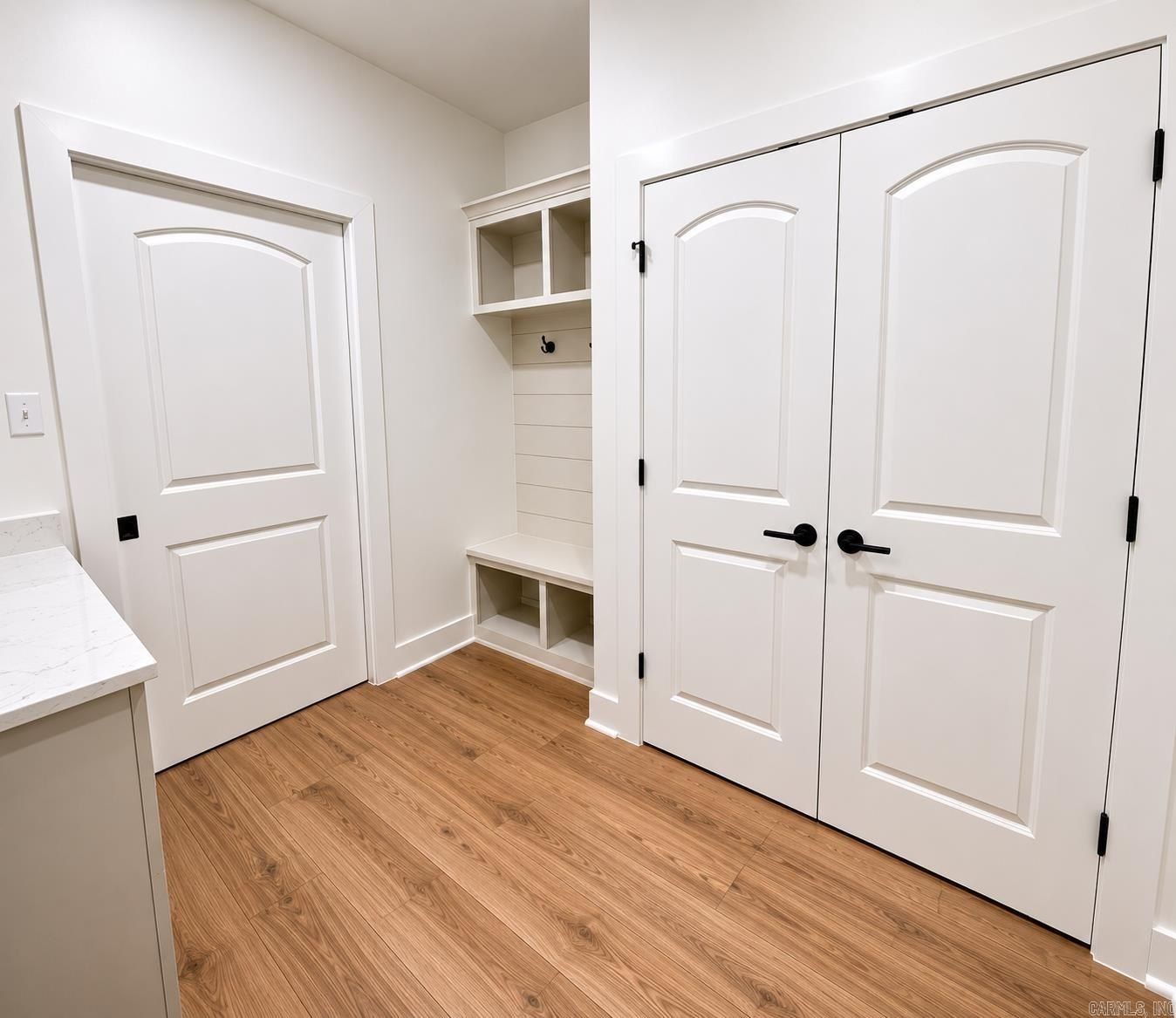 120 Kinley Loop. Little Rock, AR 72223
