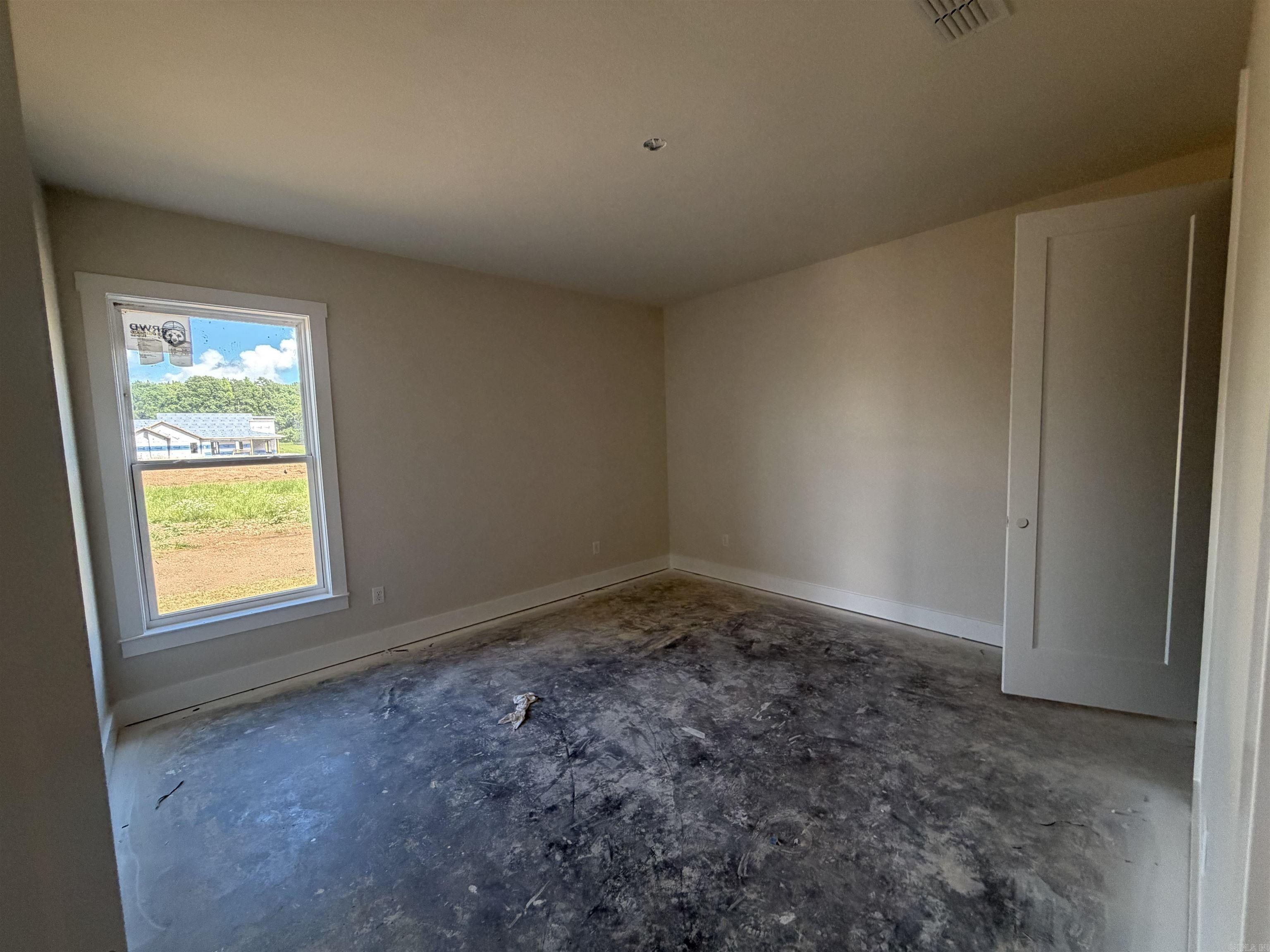 333 Heritage Grove Road. Alexander, AR 72002