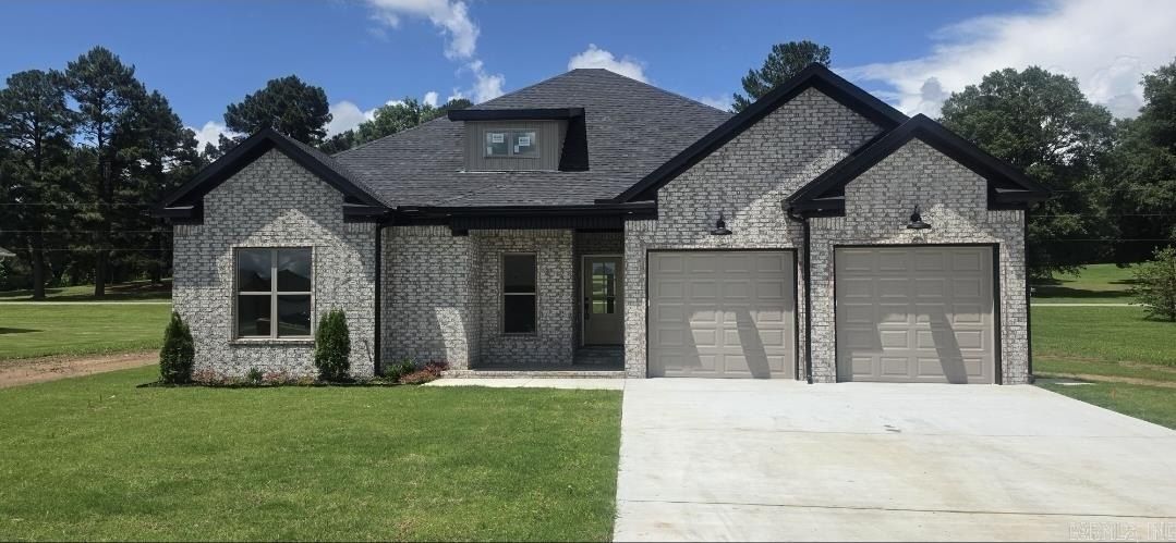 9 Moonlight Drive. Morrilton, AR 72110