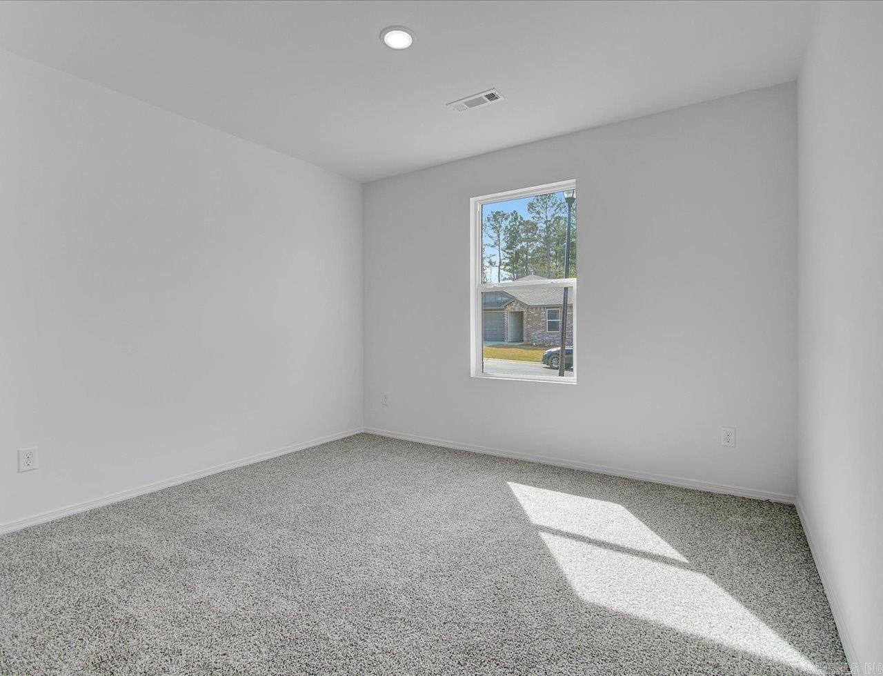 529 Chakka Loop. North Little Rock, AR 72117