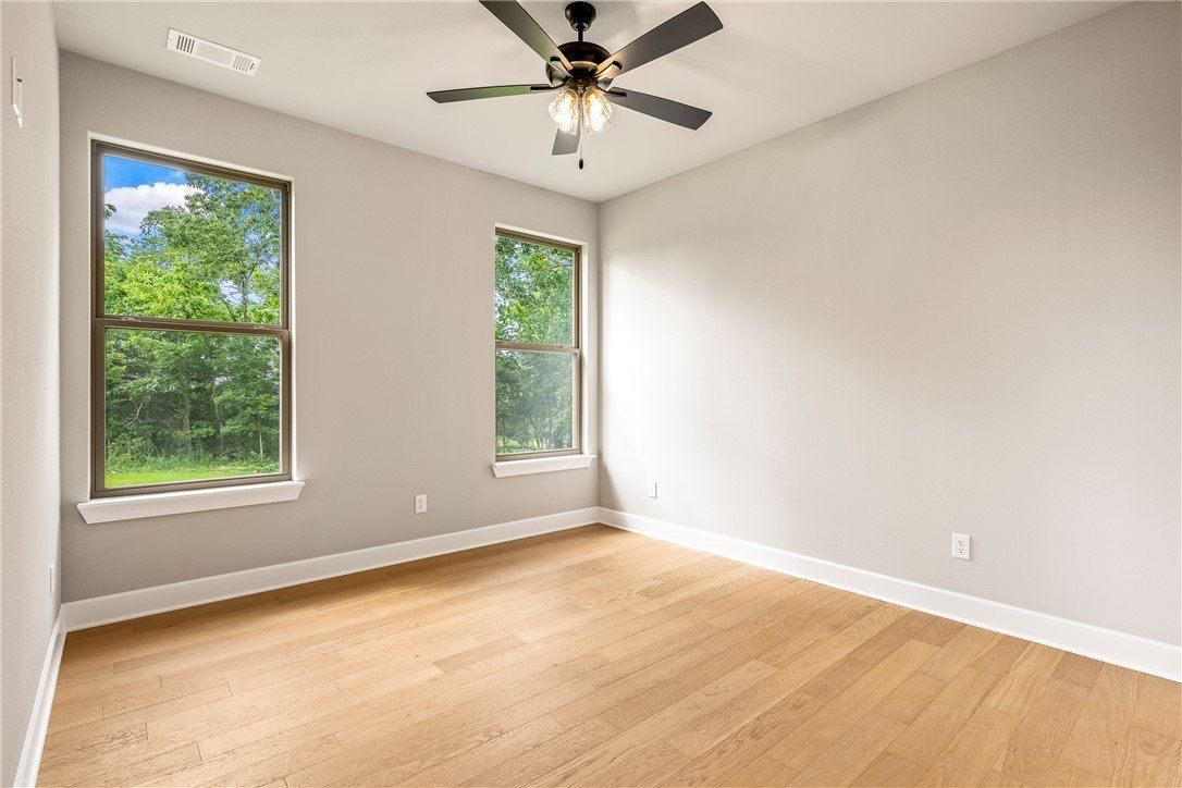 41 Coalburn Drive. Bella Vista, AR 72715