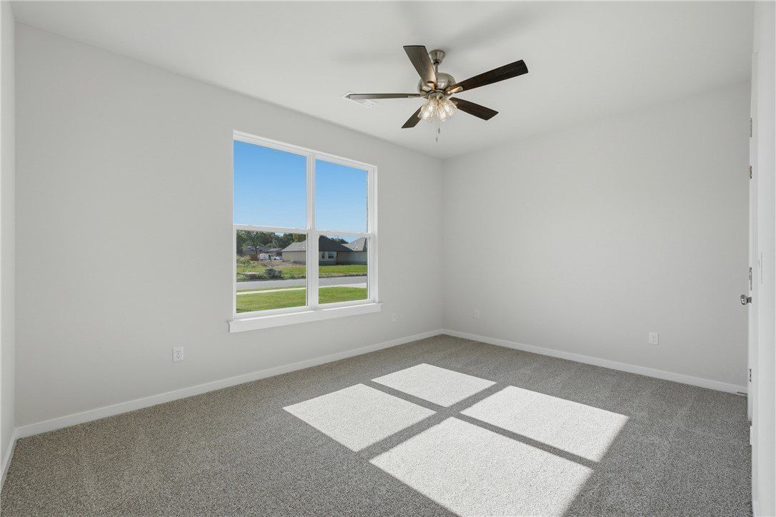2308 N Zane Street. Siloam Springs, AR 72761