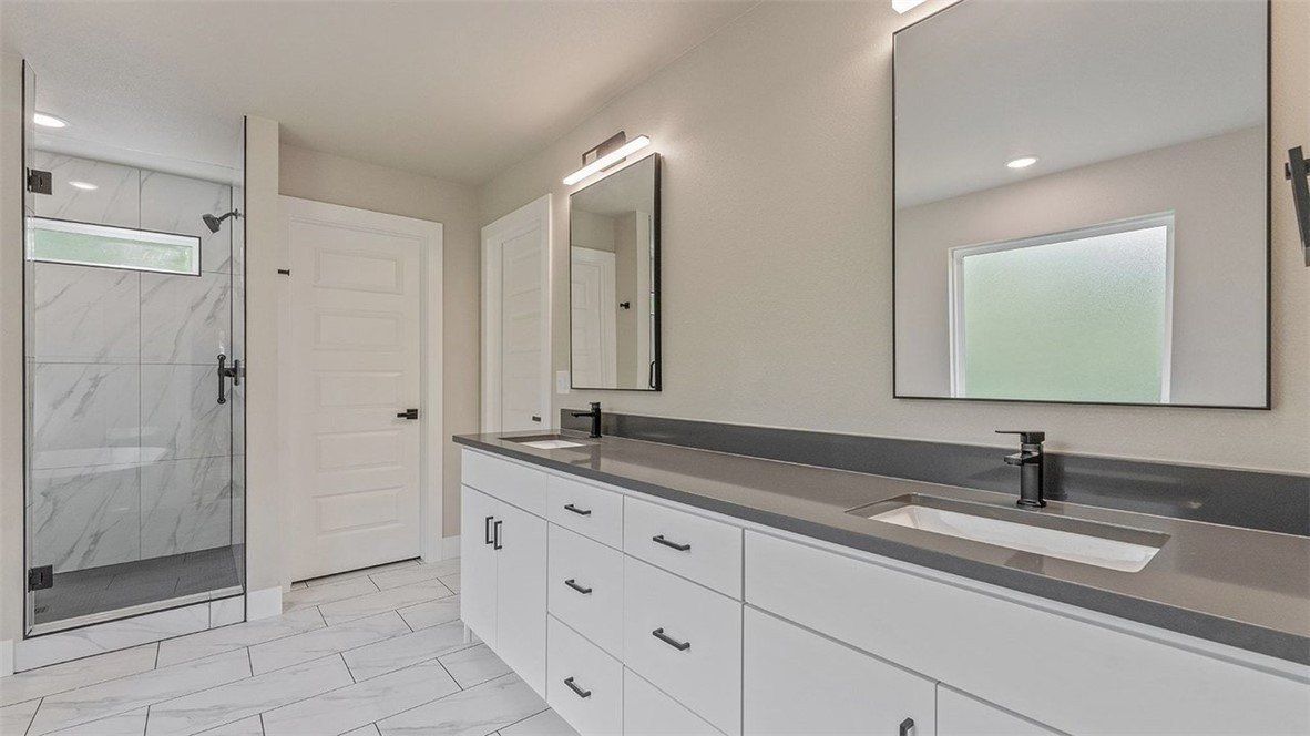 7 Embleton Drive. Bella Vista, AR 72714