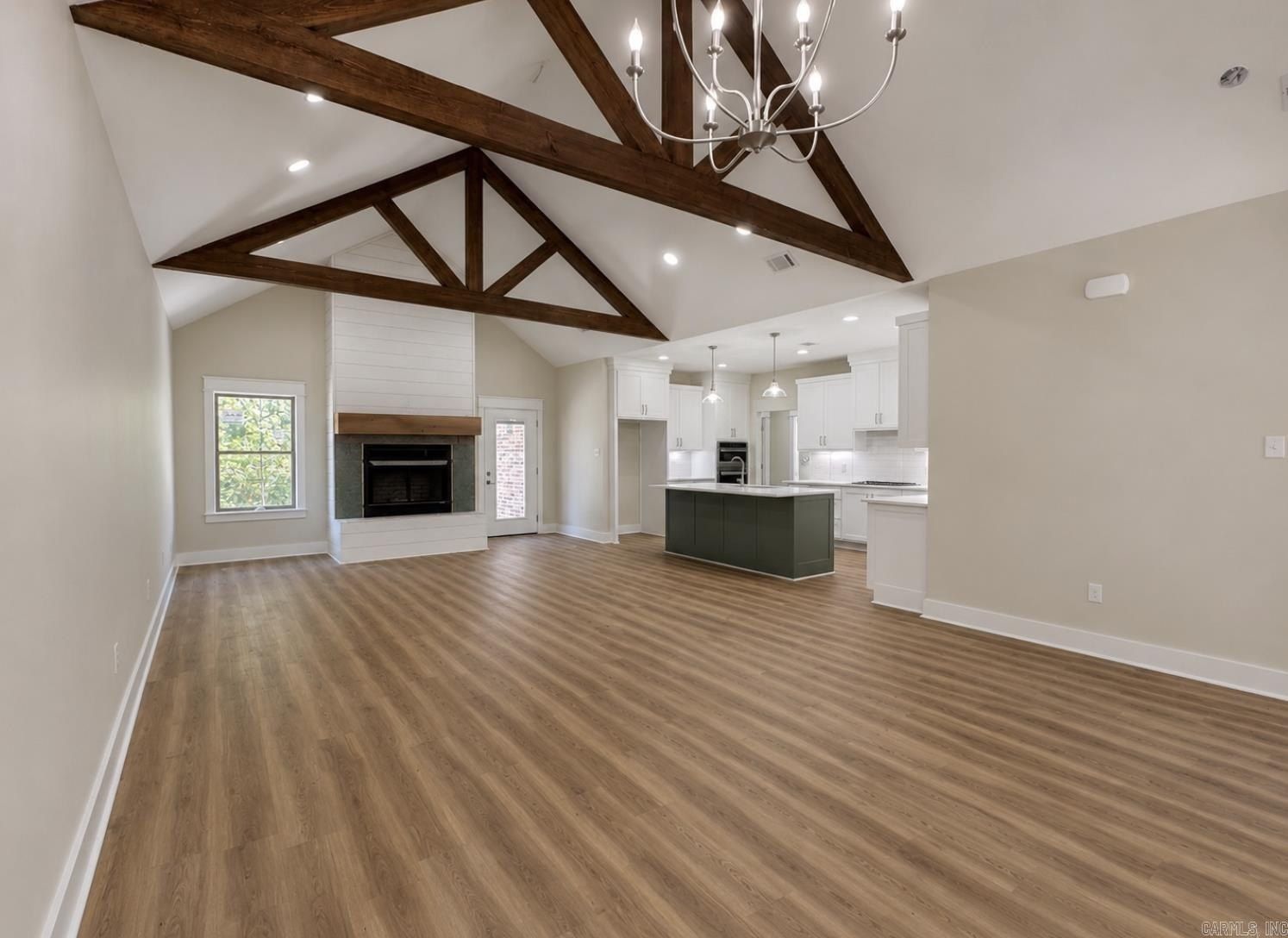 1213 E Carmichael Road. Cabot, AR 72023